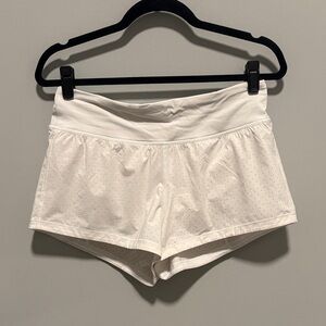 Lululemon Athletica White Women's Shorts